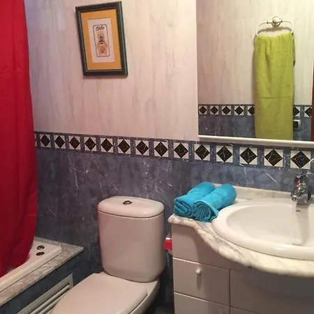 Apartamento 1ºlinea Playa Poniente 希洪